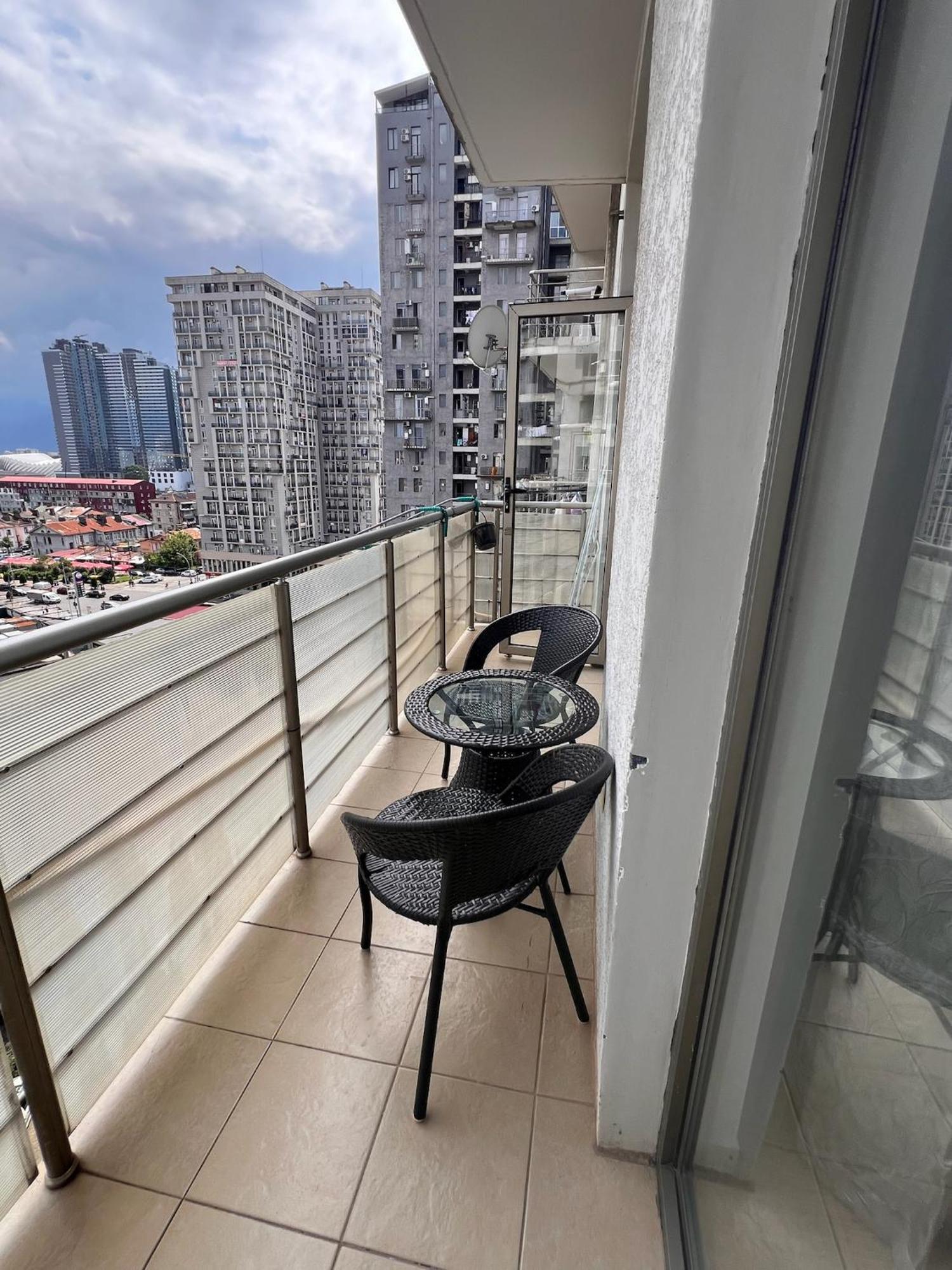 Batumi Center 3 Rooms City Side Екстериор снимка